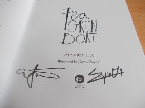 Pea green boat - green, ,stewart
