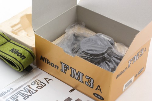 Almost unused box nikon - [,
