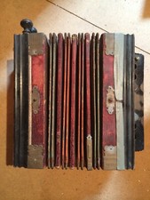 Vintage button melodeon - button,