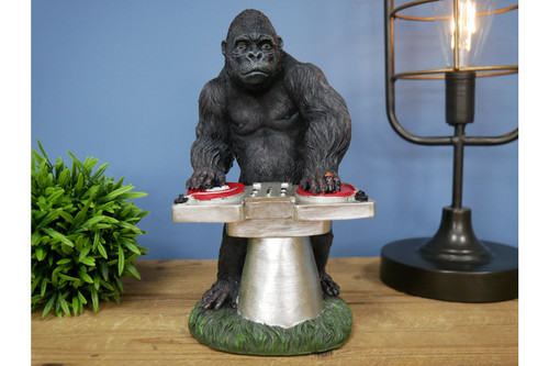 Pete kong resin gorilla - resin,