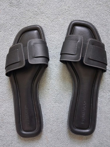 Black flat sandal size - sandal., 7