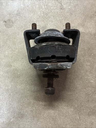 Porsche 924 engine mount