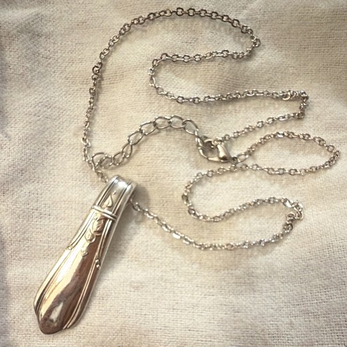 Spoon handle silver tone - spoon,