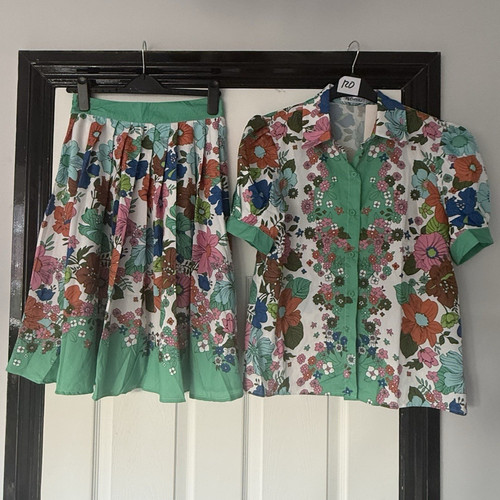 Flo mode green floral piece - flo,