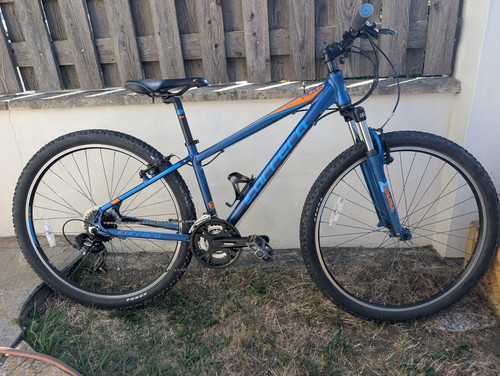 Carrera valour mountain bike - ,