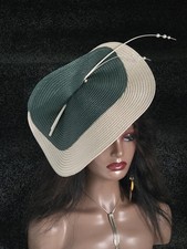 Beautiful Ivory And Emerald