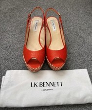 LK BENNETT Size 4 Leather