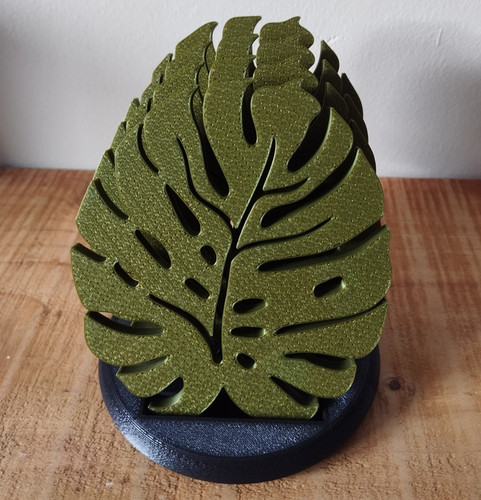 Printed leaf shaped coaster - 3d, leaf-shaped