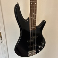 Ibanez GSR200 Gio Soundgear Electric Bass Guitar With Active Electronics - Black