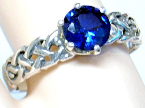 Blue lab sapphire size - blue,