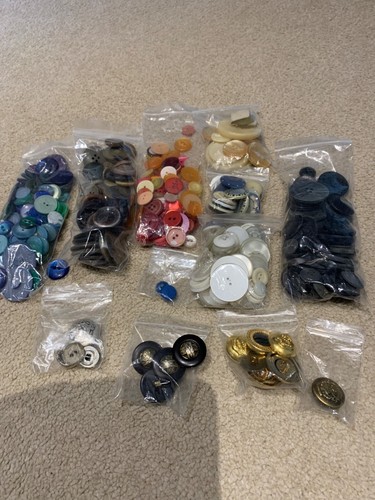 Bundle vintage buttons - , mother