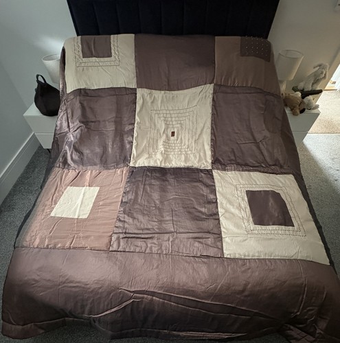 Nwot quilted brown cream - nwot,