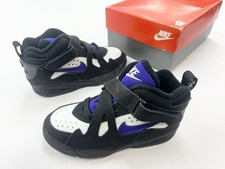Vintage 1993 Kids Nike Sky