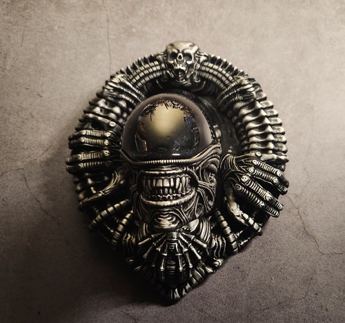 Xenomorph wall decor - wall, giger