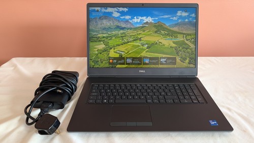 Dell precision 7760 - dell, cad
