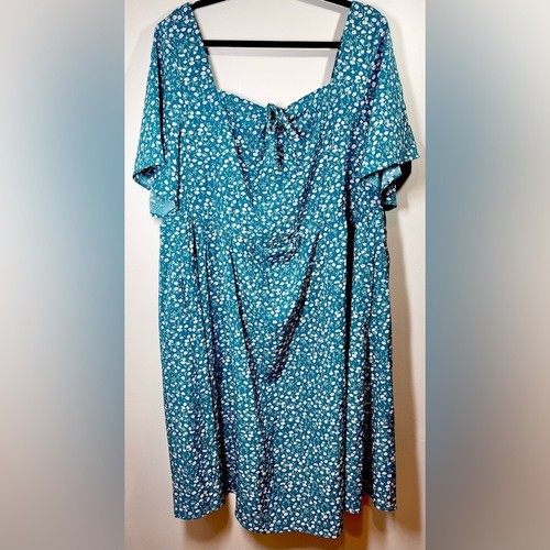 Nwt bloomchic floral - bloomchic, ruched