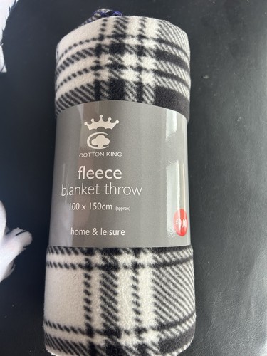 Fleece blanket throw - fleece,