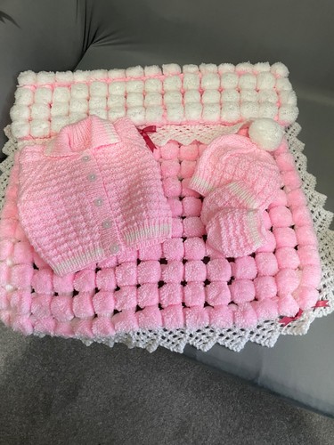 Baby pom pram blanket - pom,