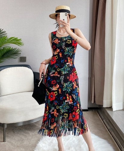 Pleats please issey style - pleats,