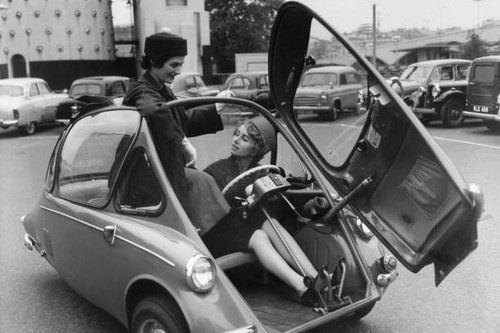 The heinkel cabin - car, a