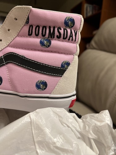Vans cali thornhill - cali, dewitt