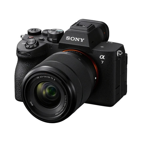 New sony mirrorless - new, v