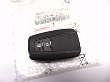 New Genuine Toyota Prius 16-19