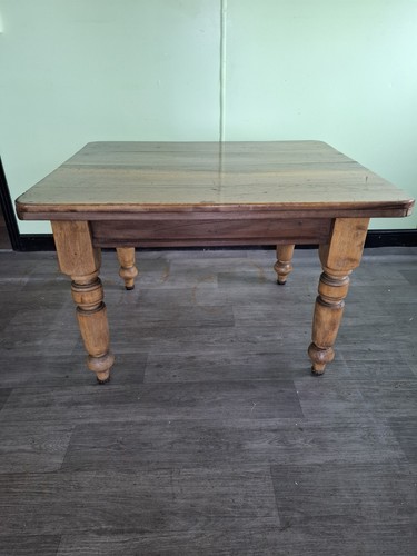 Victorian pine kitchen table - victorian,