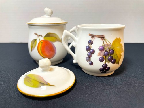 Royal worcester porcelain pot - royal,