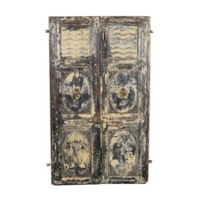 Antique Distressed Cream &