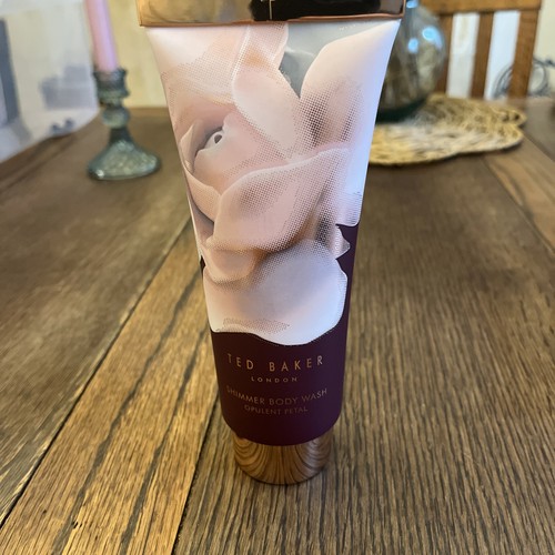 Ted baker opulent - opulent, petal