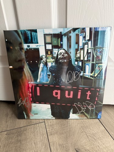 Signed sleeve haim - signed,