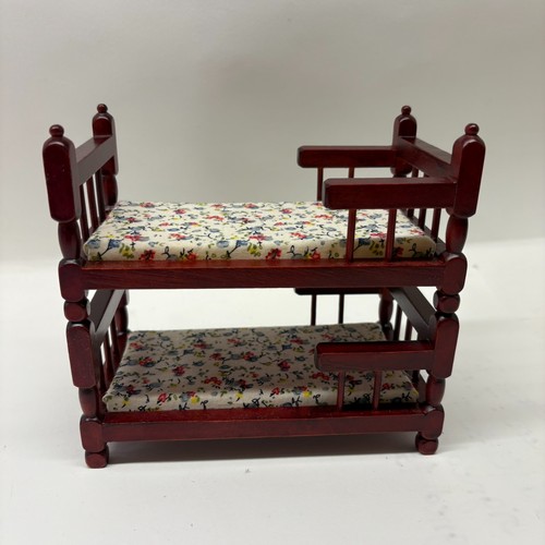 12th scale dolls house - 1:12th,
