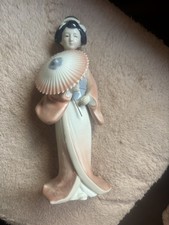 Vintage St Michael's Geisha