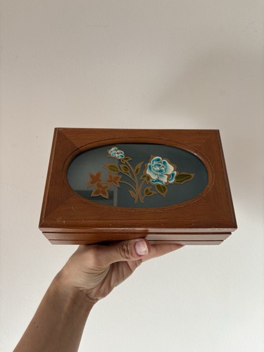 1970s vintage mele wooden - mele,