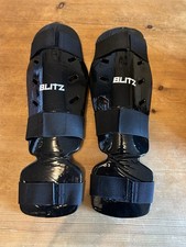 Blitz Black Shin Guards With Foot Size Size M