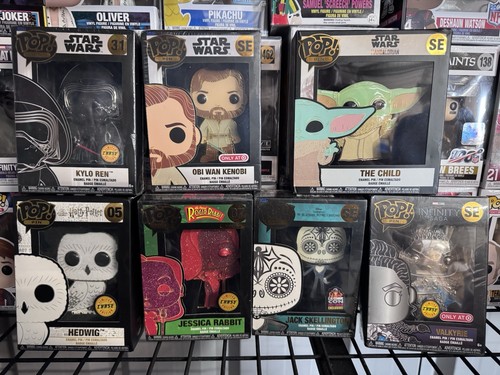 Funko pop pin bundle - funko,