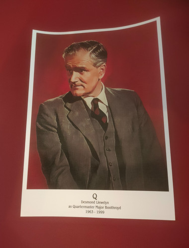 Props james bond q - -,