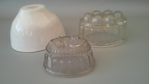 Vintage jelly moulds - jelly, x