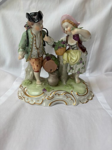 Dresden porcelain figurine - dresden,