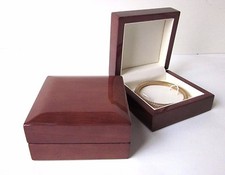 Luxury wood bangle box - wood,