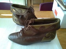 Vintage BALLY Ladies Pixie Boots - Size 5 Quirky Style
