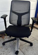 Herman Miller Verus Chair 2024