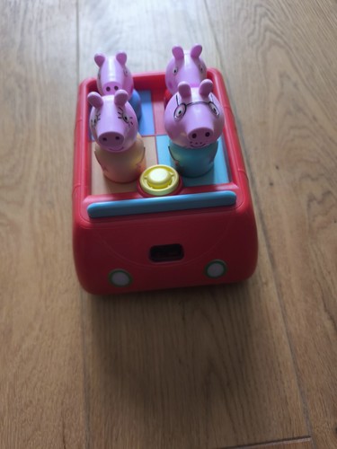 Peppa pig clever - pig, car