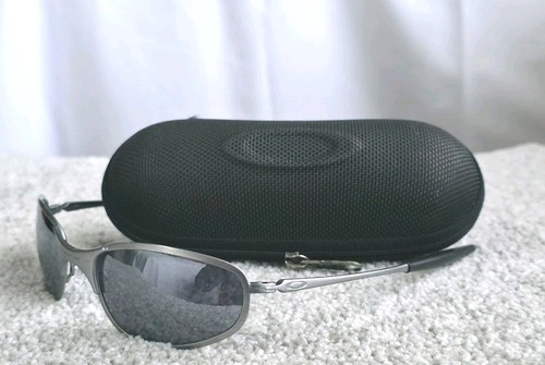 Oakley wire thick sunglasses - a,