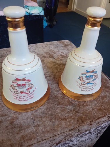 Wade commentrative whiskey - wade,