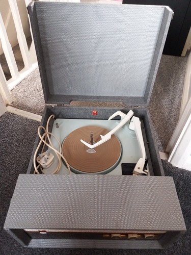 Vintage 1963 dynatron - vintage,
