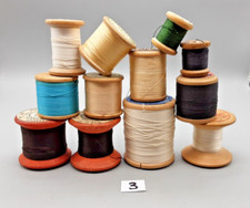 12 Vintage Wooden Cotton Reels