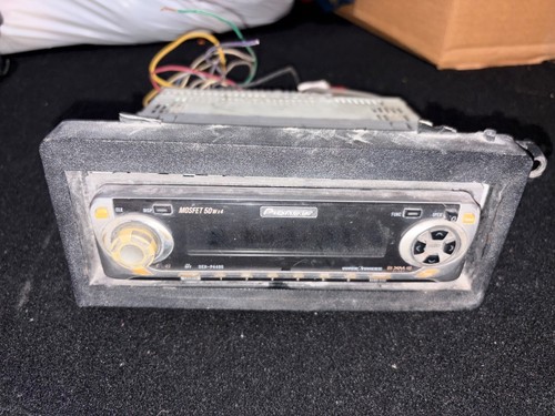 Pioneer deh p4400 car stereo - pioneer,