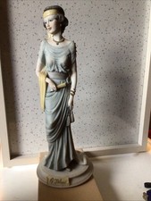 A Belcari Vintage Capodimonte
